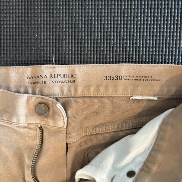 Banana Republic Slim Heather Traveler Pant, Camel, 33W 30L - Picture 2 of 5